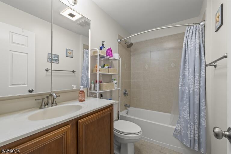 Property listing MLS 4049457 photo 12