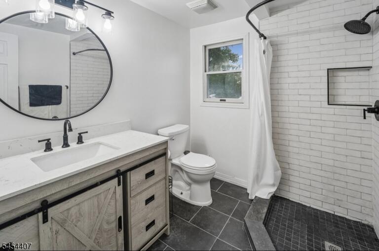 Property listing MLS 4049469 photo 13