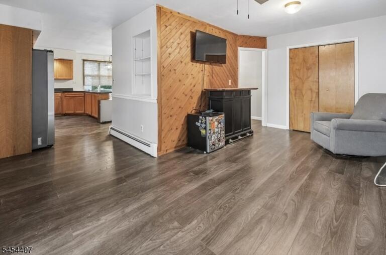 Property listing MLS 4049469 photo 4