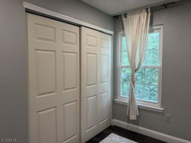 Property listing MLS 4049486 photo 3