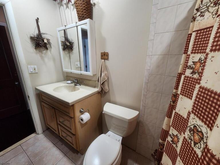 Property listing MLS 4049496 photo 17