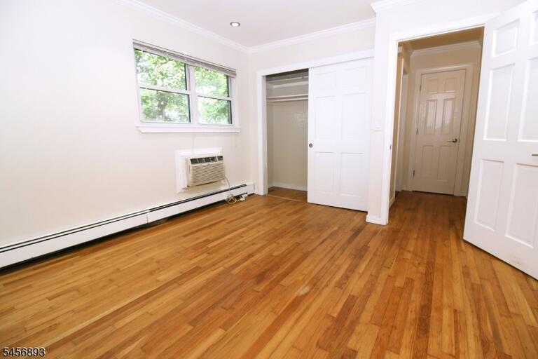 Property listing MLS 4049506 photo 9