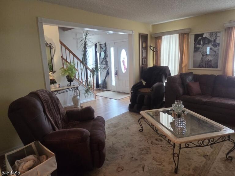 Property listing MLS 4049544 photo 12