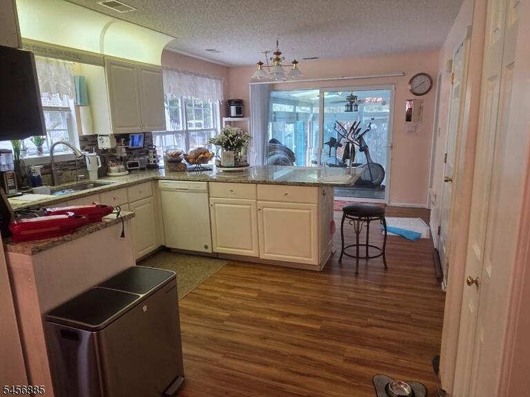 Property listing MLS 4049544 photo 8