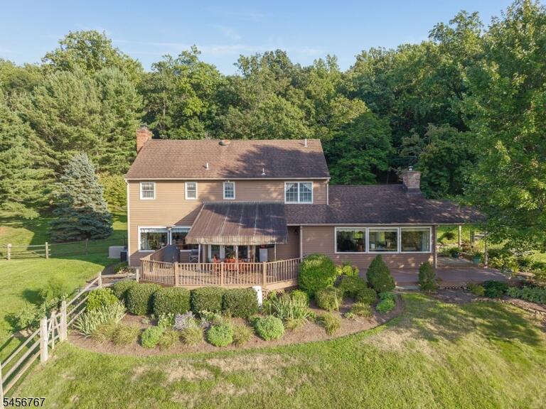 Property listing MLS 4049579 photo 34