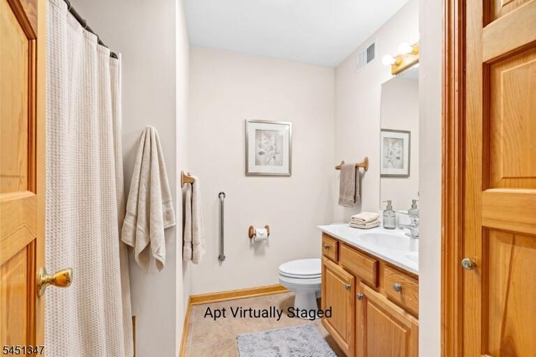 Property listing MLS 4049582 photo 42