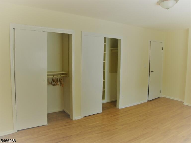 Property listing MLS 4049588 photo 14
