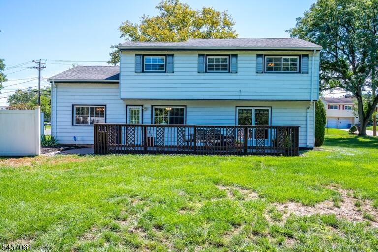 Property listing MLS 4049600 photo 16