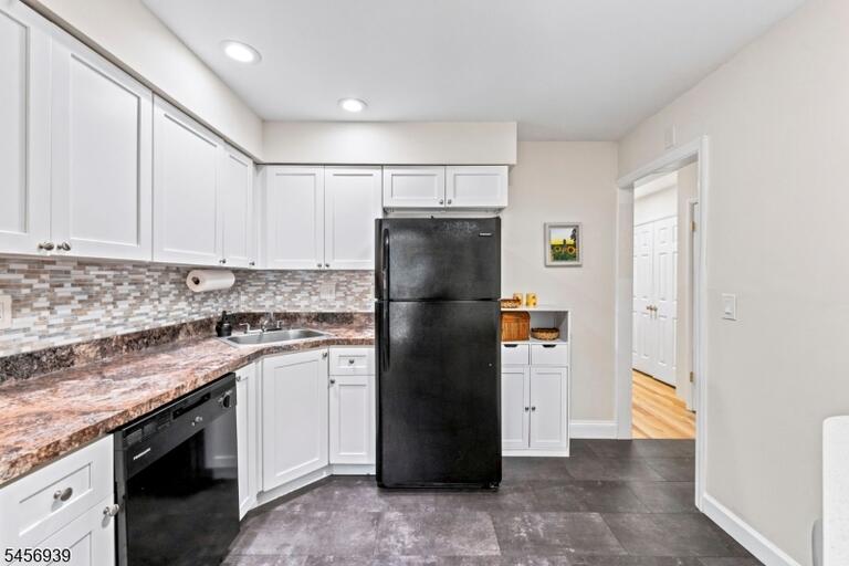 Property listing MLS 4049664 photo 7