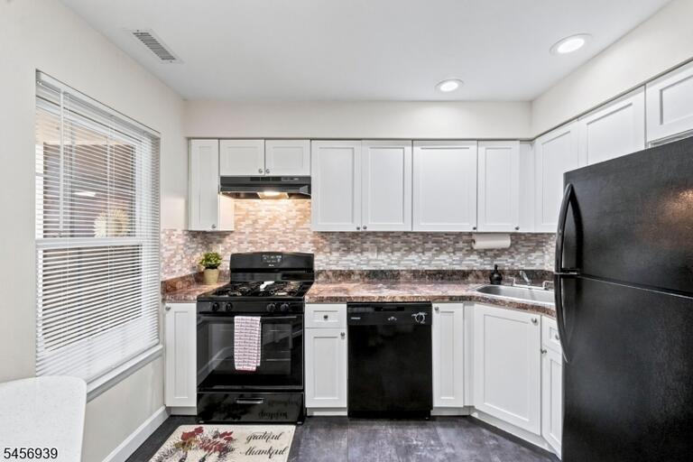 Property listing MLS 4049664 photo 8