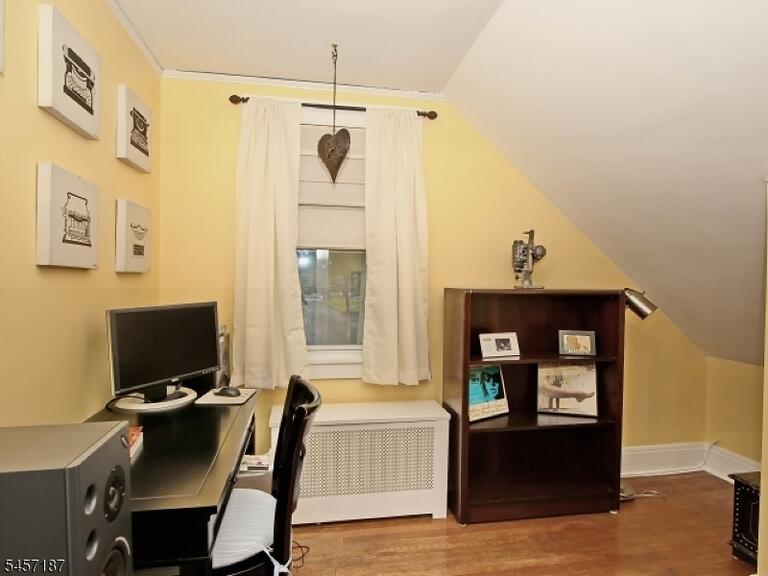 Property listing MLS 4049699 photo 16