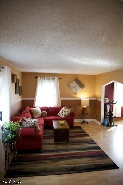 Property listing MLS 4049712 photo 9