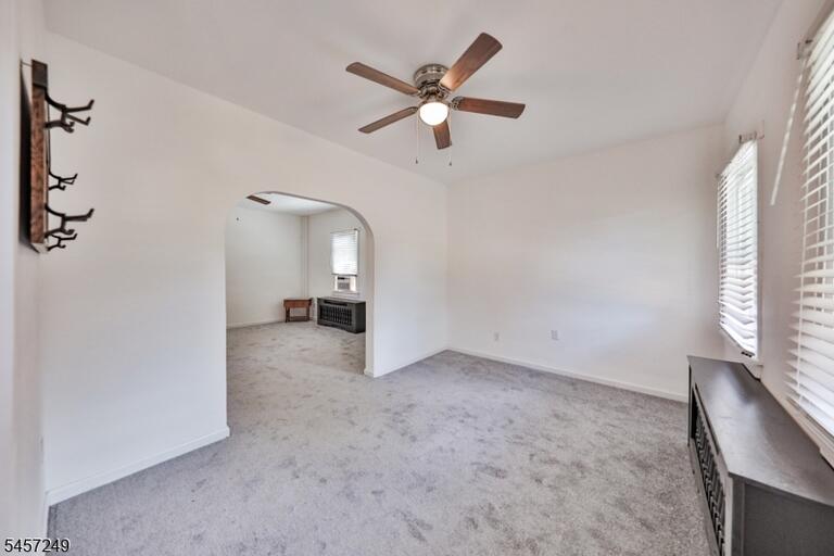 Property listing MLS 4049718 photo 6