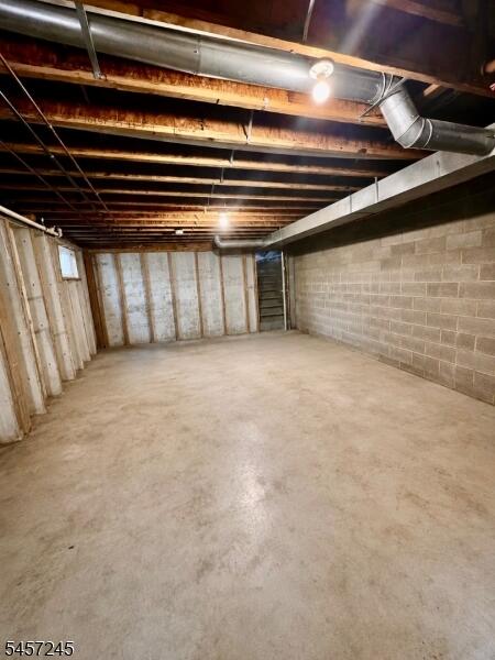Property listing MLS 4049753 photo 8