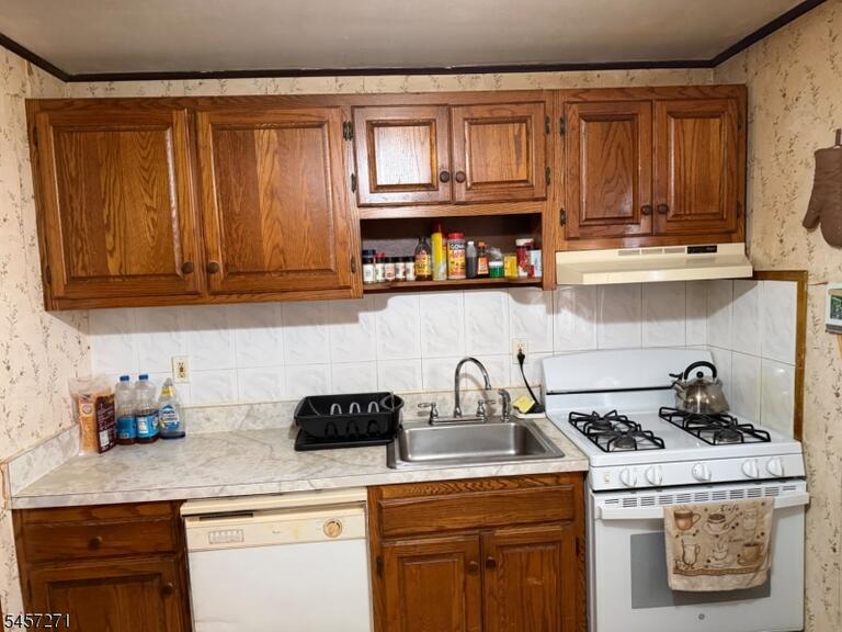 Property listing MLS 4049755 photo 6