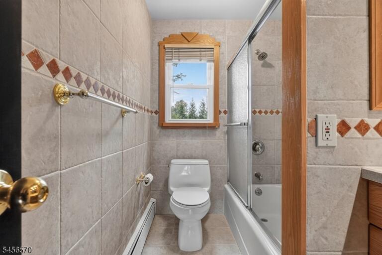 Property listing MLS 4049778 photo 18