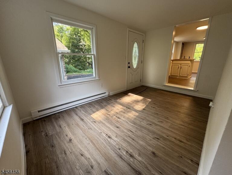 Property listing MLS 4049792 photo 4