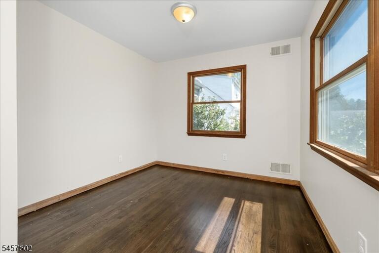 Property listing MLS 4049902 photo 24