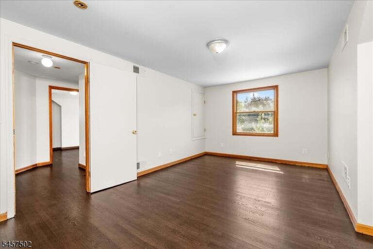 Property listing MLS 4049902 photo 32