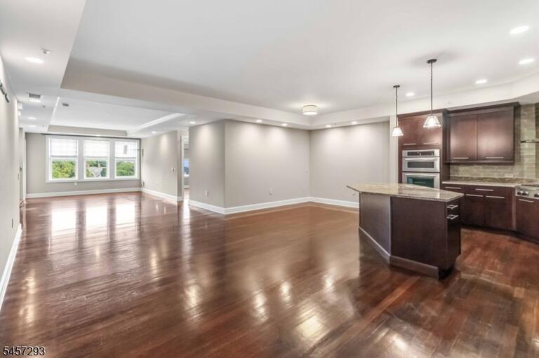 Property listing MLS 4049916 photo 7