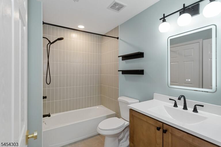 Property listing MLS 4049944 photo 22