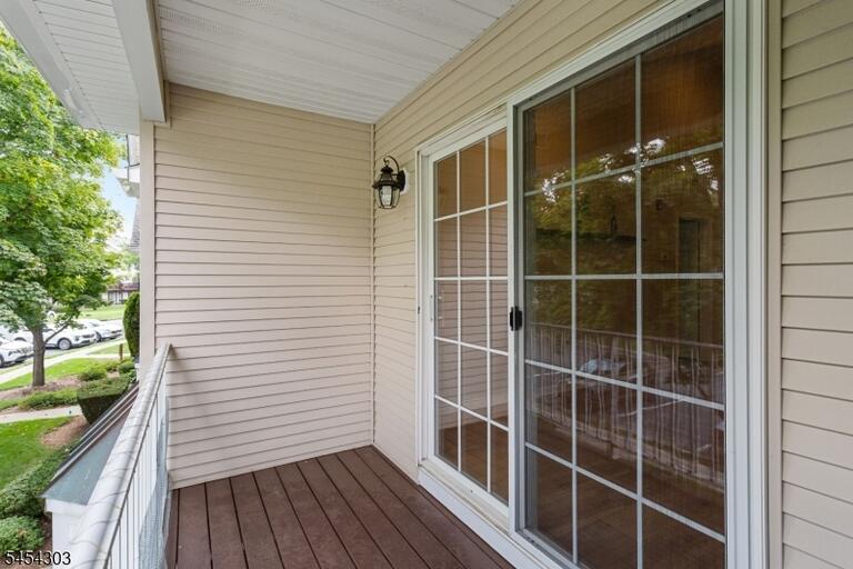 Property listing MLS 4049944 photo 29