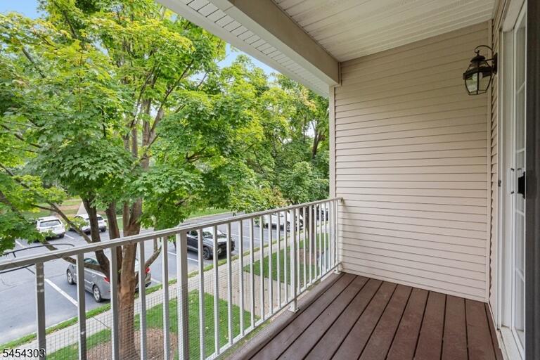 Property listing MLS 4049944 photo 30