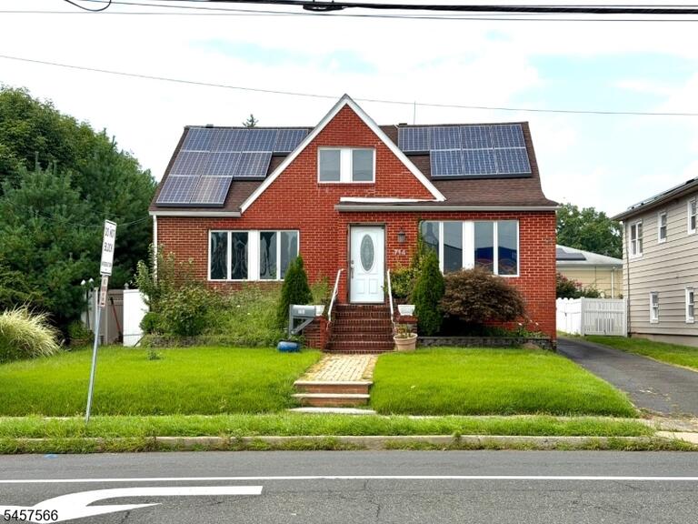 Property listing MLS 4049952 photo 1