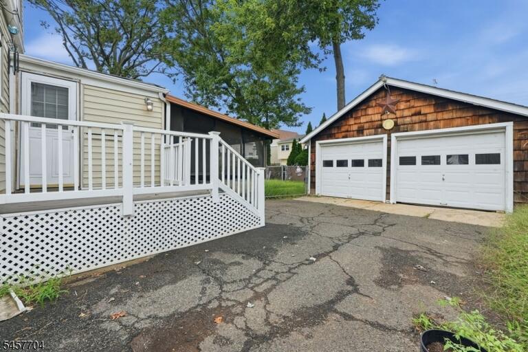 Property listing MLS 4050072 photo 22