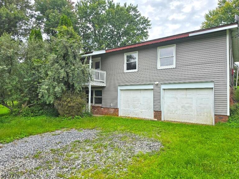 Property listing MLS 4050123 photo 1