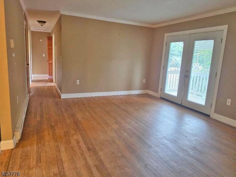 Property listing MLS 4050123 photo 4