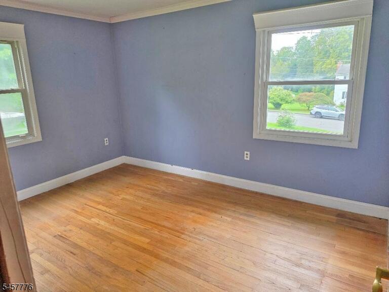 Property listing MLS 4050123 photo 9