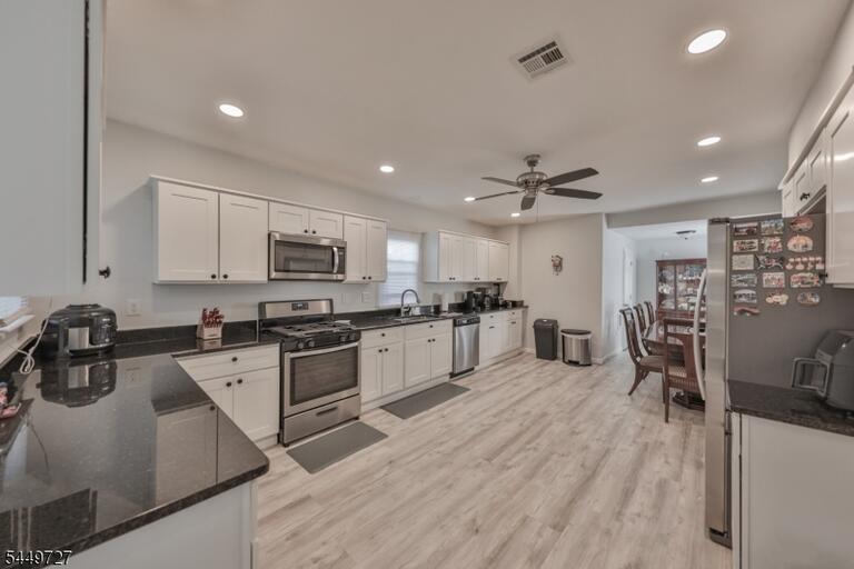 Property listing MLS 4050226 photo 16