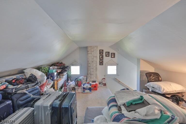 Property listing MLS 4050226 photo 36