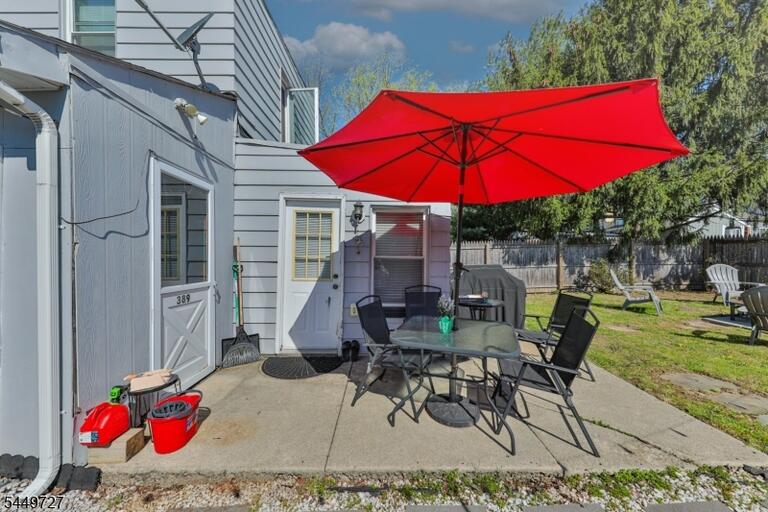 Property listing MLS 4050226 photo 42