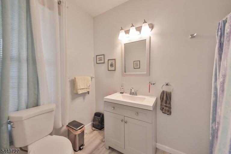 Property listing MLS 4050226 photo 9
