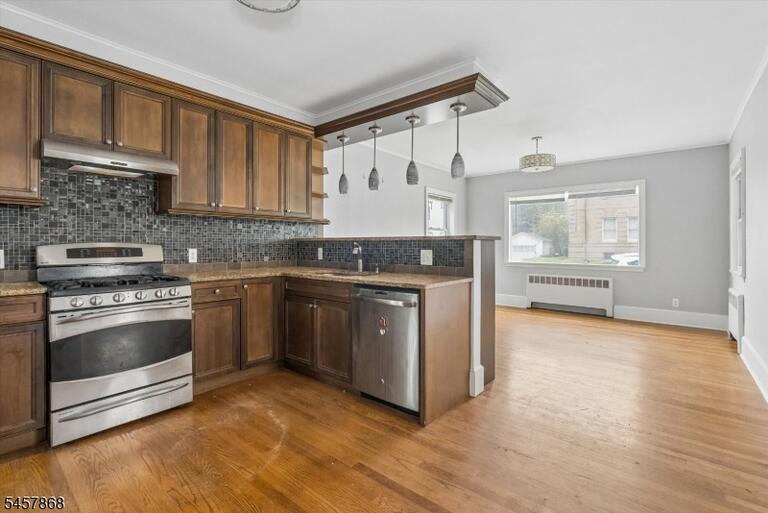 Property listing MLS 4050408 photo 15