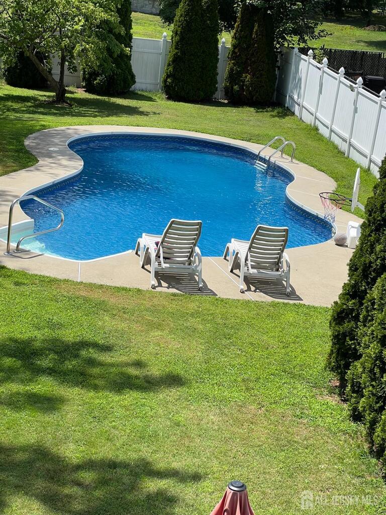Photo 11 of 105 Howard Avenue, Edison NJ 08837, Edison, NJ