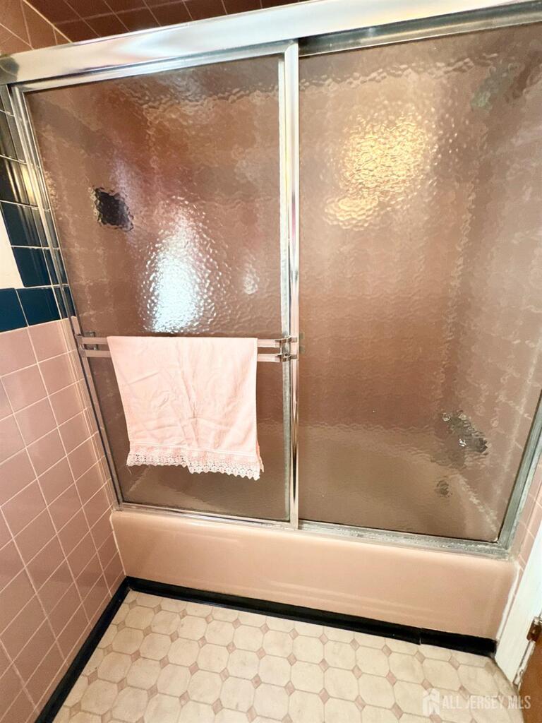 Photo 13 of 107 Zoar Place, Middlesex NJ 08846, Middlesex, NJ