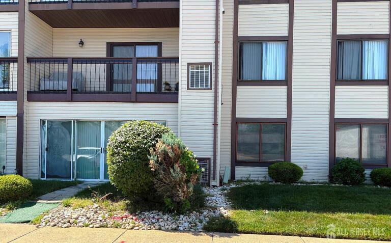 Photo 2 of 278 Crosse Drive # 1C, Monroe NJ 08831, Monroe, NJ