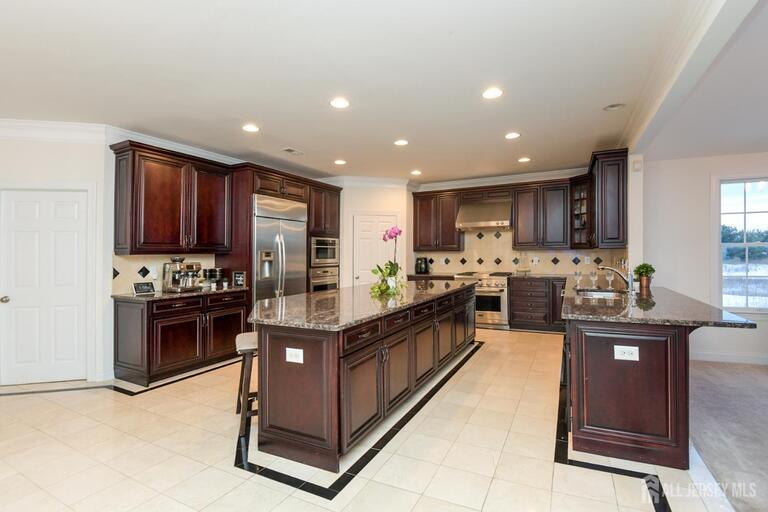 Photo 17 of 10 Raker Court, Hillsborough NJ 08844, Hillsborough, NJ