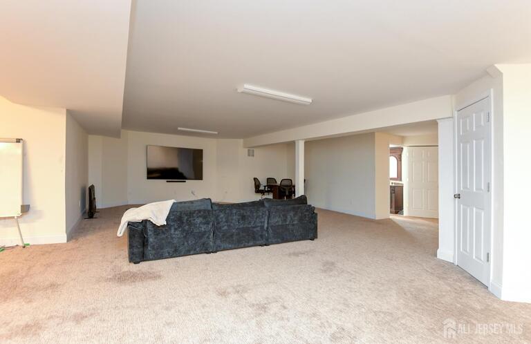 Photo 43 of 10 Raker Court, Hillsborough NJ 08844, Hillsborough, NJ