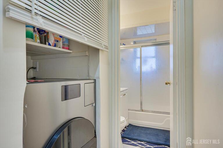 Photo 13 of 55 Gill Lane # 32, Iselin NJ 08830, Iselin, NJ
