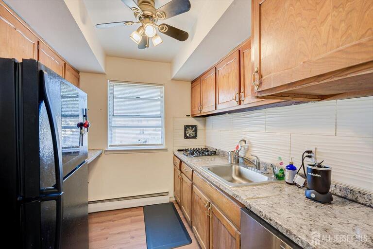 Photo 8 of 55 Gill Lane # 32, Iselin NJ 08830, Iselin, NJ