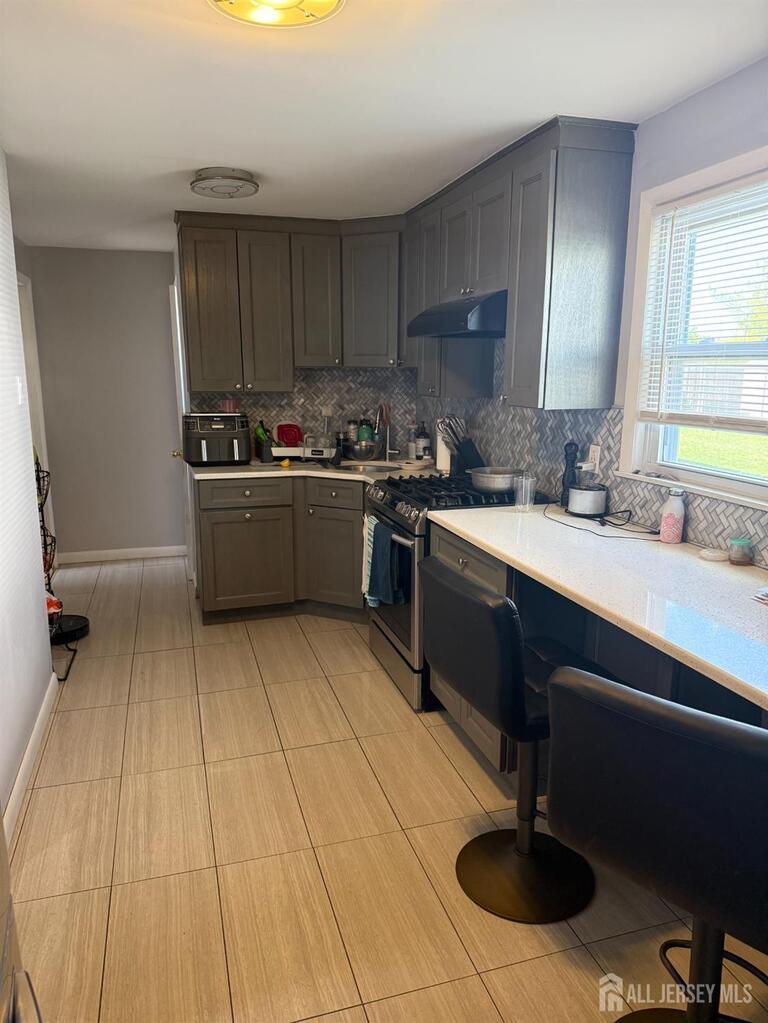 Photo 12 of 31 Edwin Street, Carteret NJ 07008, Carteret, NJ