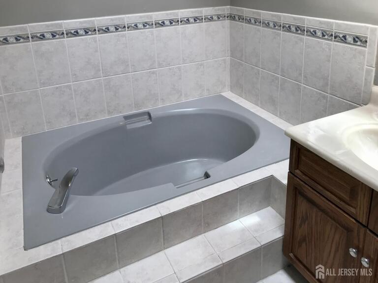 Photo 27 of 251 Sayre Drive, Plainsboro NJ 08540, Plainsboro, NJ