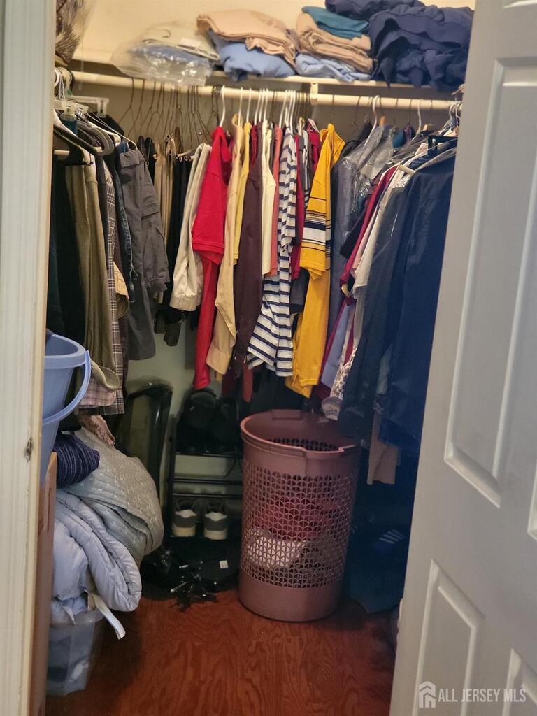 Photo 14 of 1002 Hidden Village Drive, Perth Amboy NJ 08861, Perth Amboy, NJ