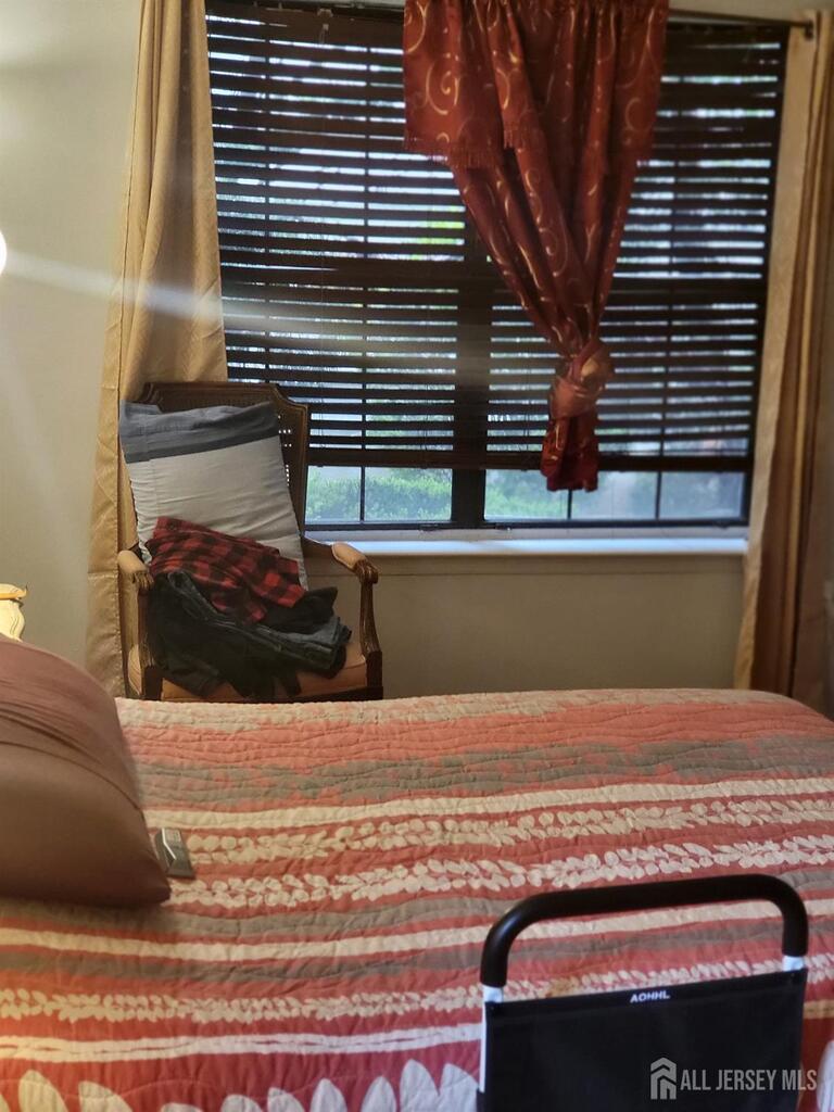 Photo 12 of 1002 Hidden Village Drive, Perth Amboy NJ 08861, Perth Amboy, NJ