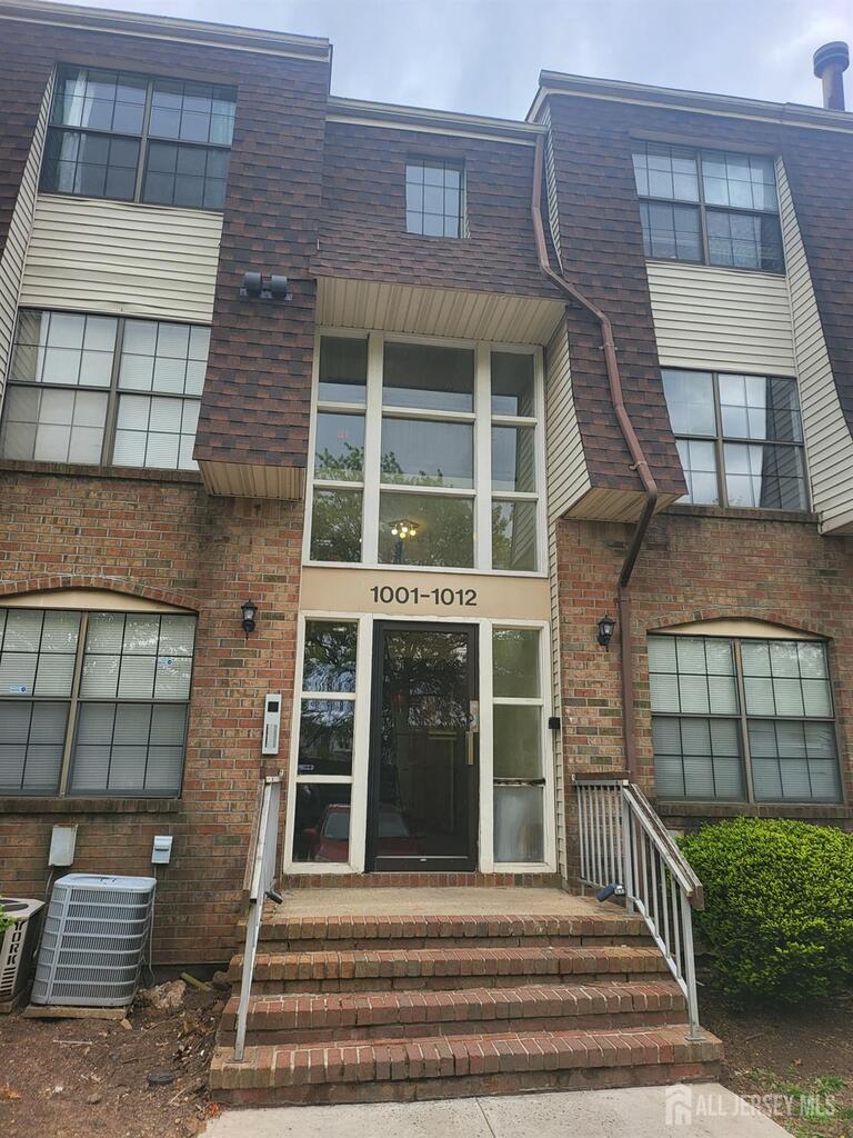 Photo 24 of 1002 Hidden Village Drive, Perth Amboy NJ 08861, Perth Amboy, NJ