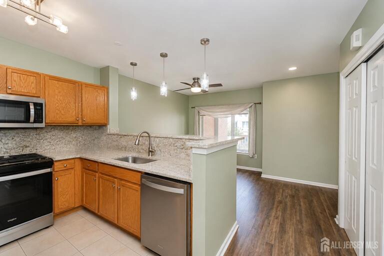 Photo 6 of 368 Rector Street # 414, Perth Amboy NJ 08861, Perth Amboy, NJ